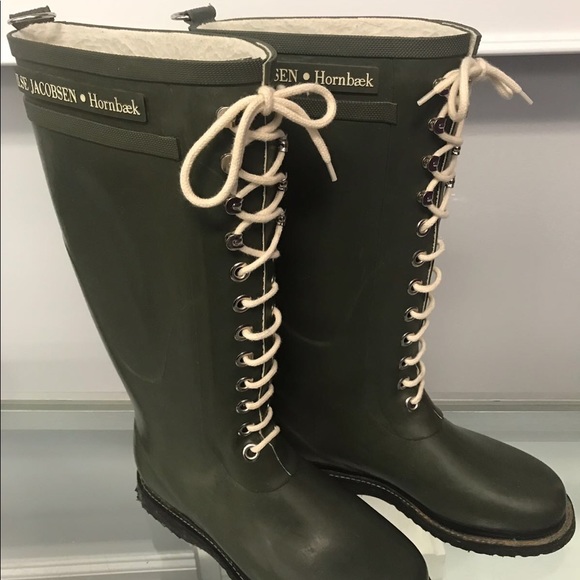 SOLD*ilse Jacobsen hornbaek rain boots - Picture 3 of 8